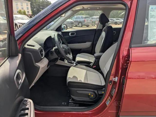 new 2025 Hyundai Venue car, priced at $25,050
