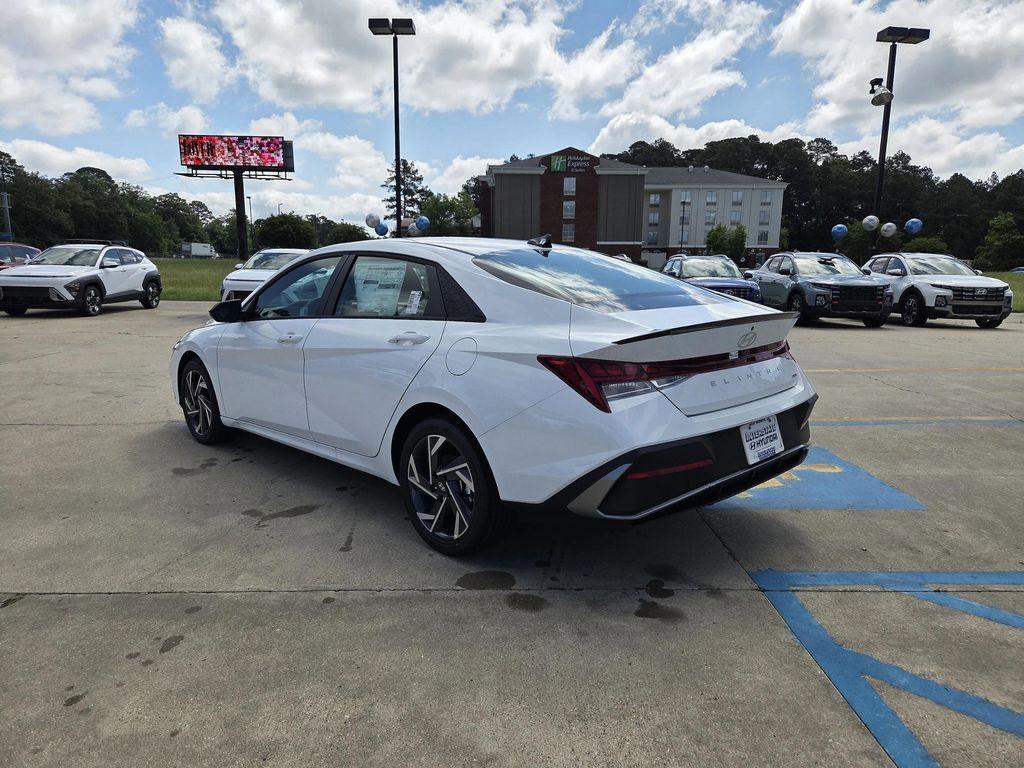 new 2025 Hyundai Elantra car, priced at $29,585