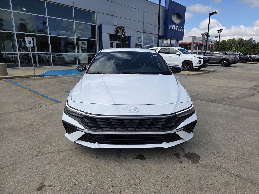 new 2025 Hyundai Elantra car, priced at $29,585