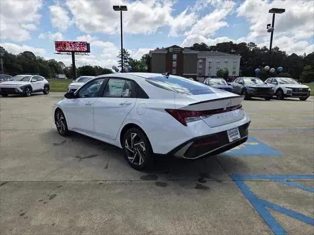 new 2025 Hyundai Elantra car, priced at $30,585