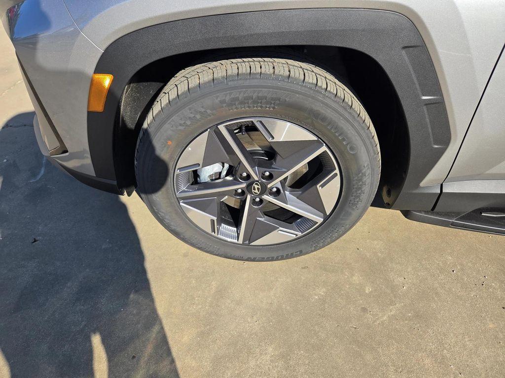 new 2026 Hyundai Tucson car, priced at $37,570