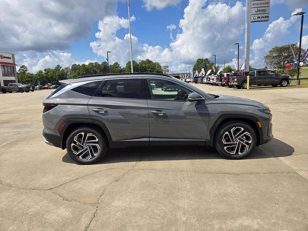 new 2026 Hyundai Tucson car, priced at $41,895