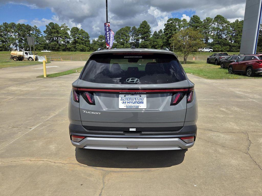 new 2026 Hyundai Tucson car, priced at $41,895