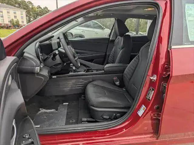 new 2025 Hyundai Elantra car, priced at $32,920