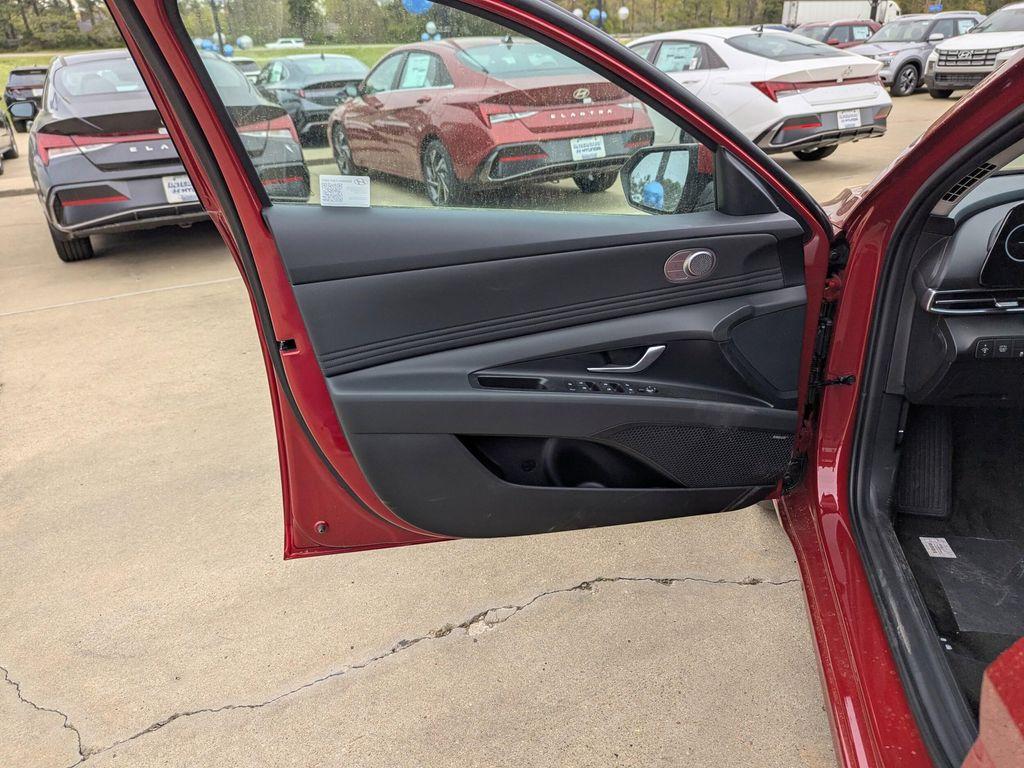 new 2025 Hyundai ELANTRA HEV car, priced at $32,920