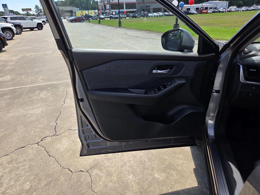 used 2023 Nissan Rogue car, priced at $22,880