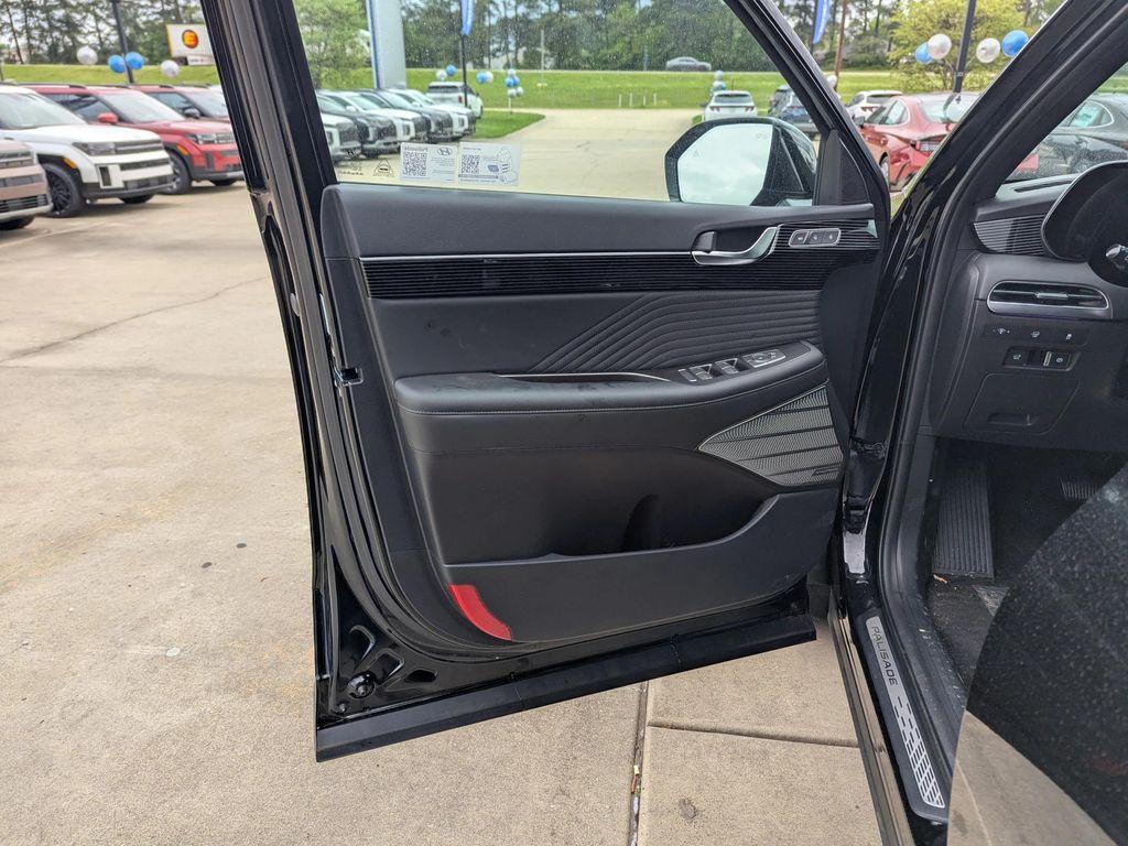 new 2025 Hyundai Palisade car, priced at $56,780
