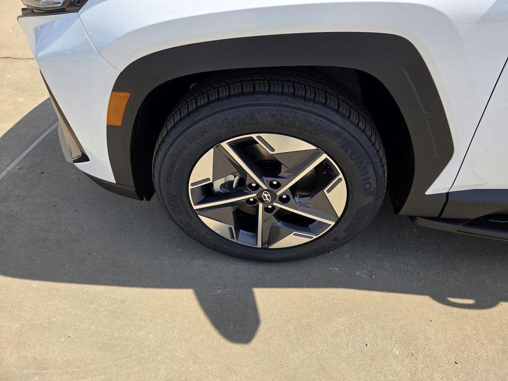 new 2026 Hyundai Tucson car, priced at $33,645