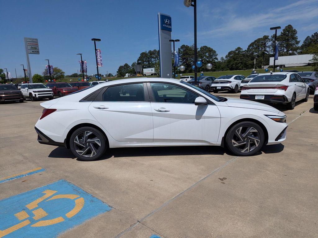 new 2025 Hyundai Elantra car, priced at $27,735