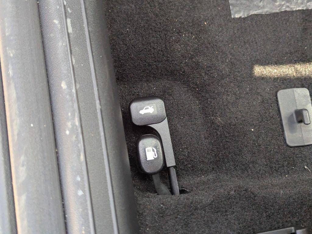 new 2025 Hyundai Elantra car, priced at $27,735