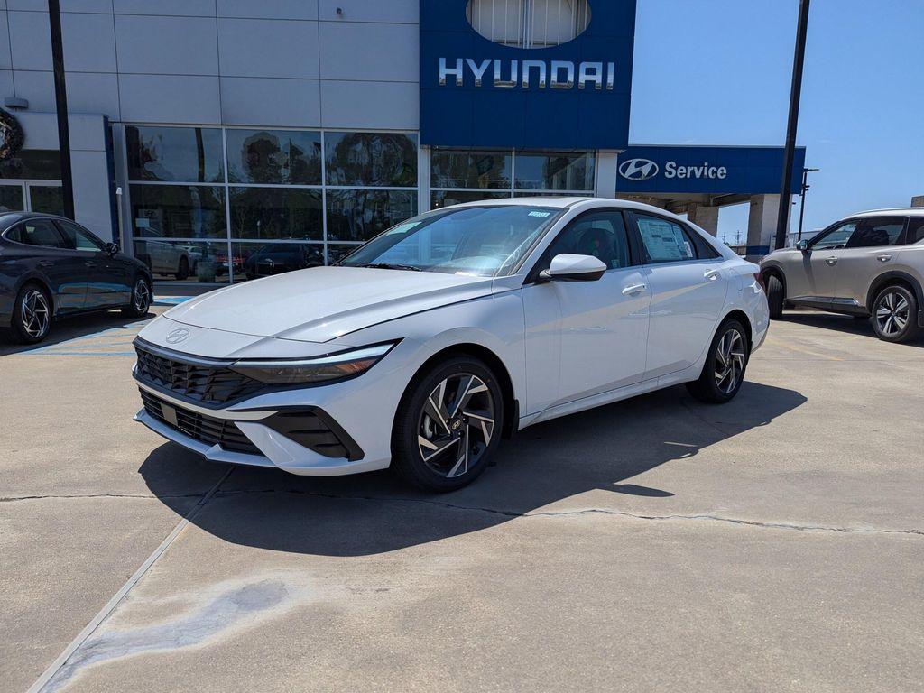 new 2025 Hyundai Elantra car, priced at $27,735