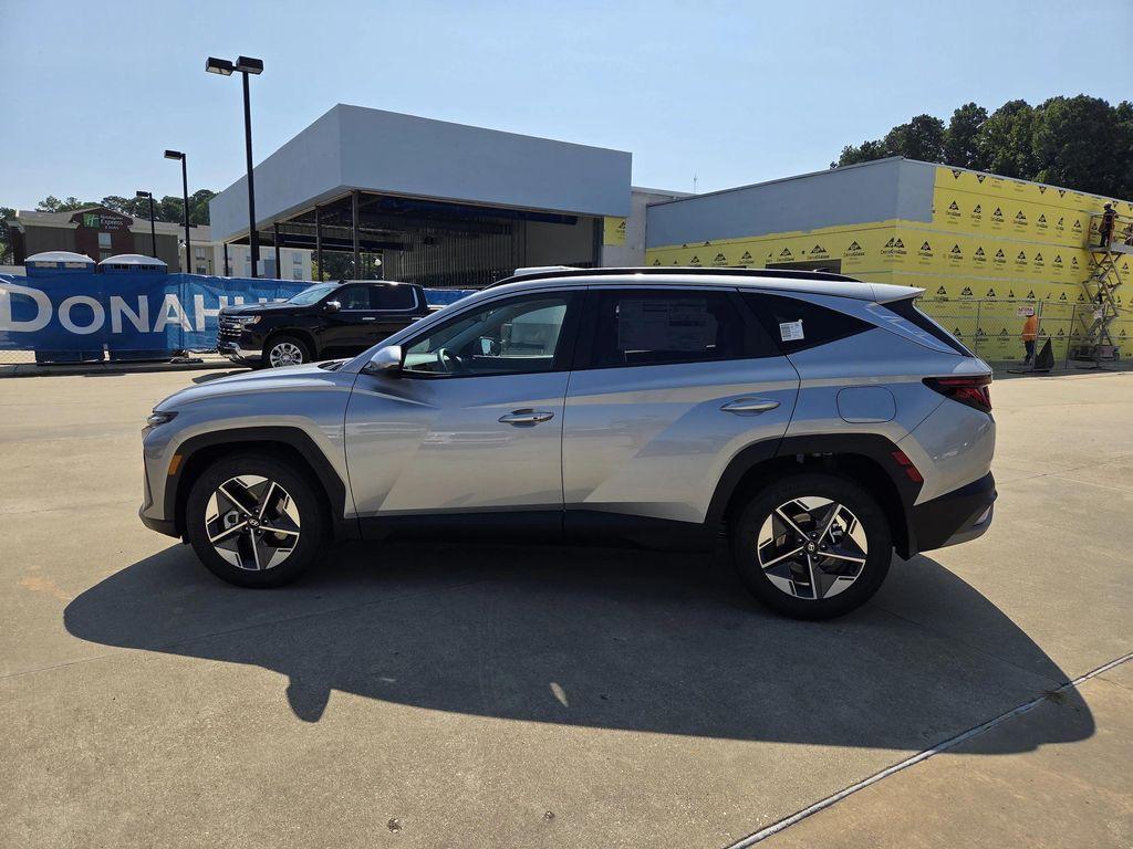 new 2026 Hyundai Tucson car, priced at $32,045