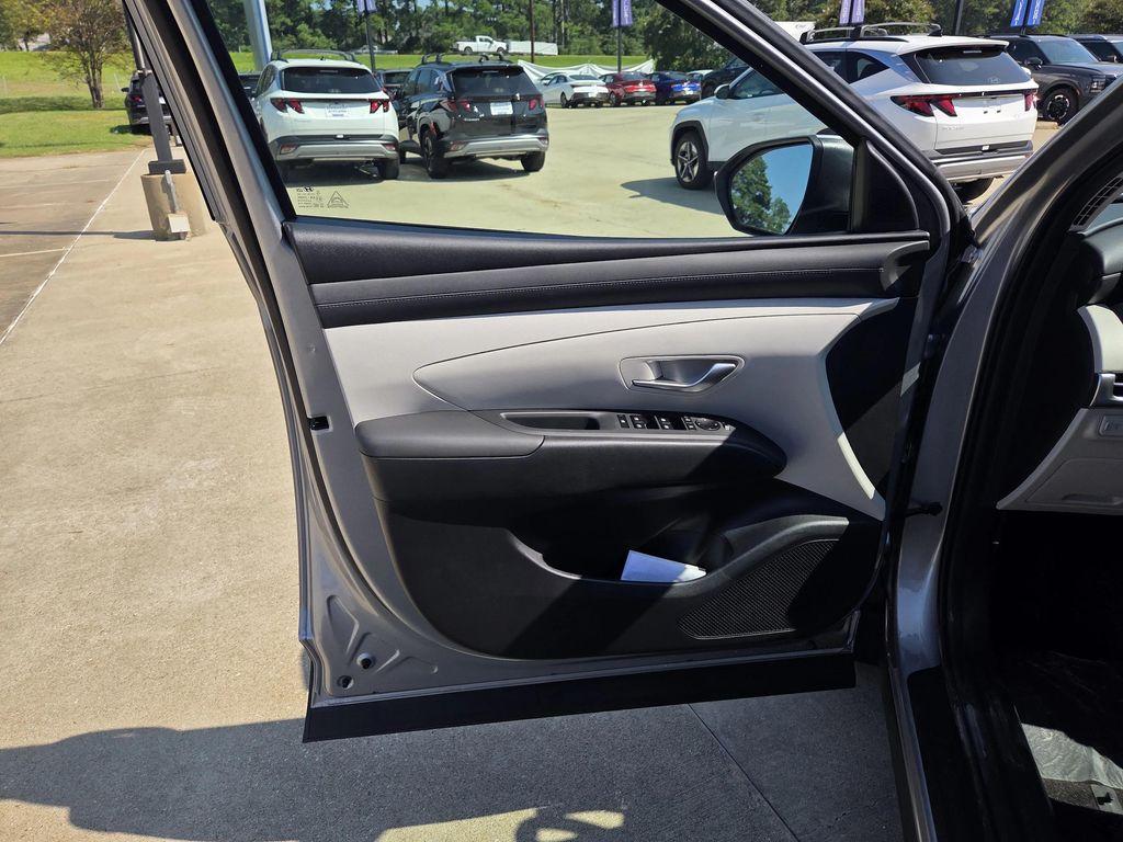 new 2026 Hyundai Tucson car, priced at $32,045