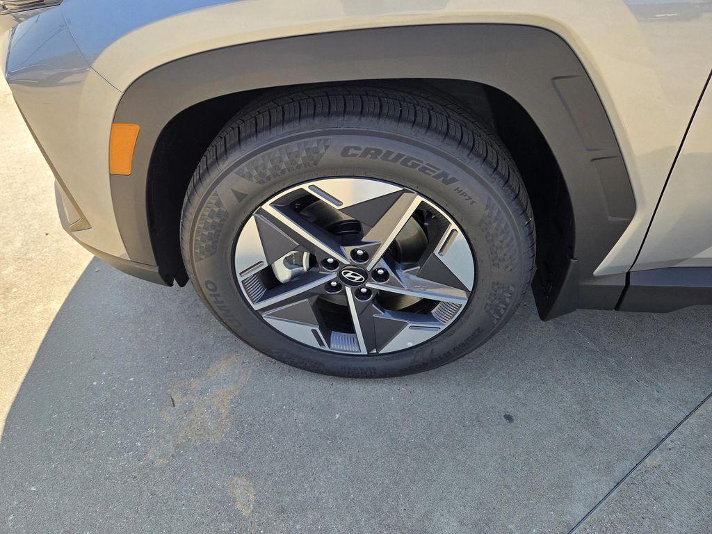 new 2026 Hyundai Tucson car, priced at $32,045