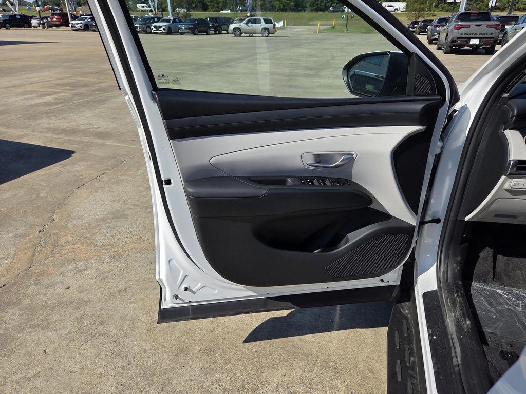 new 2026 Hyundai Tucson car, priced at $33,645