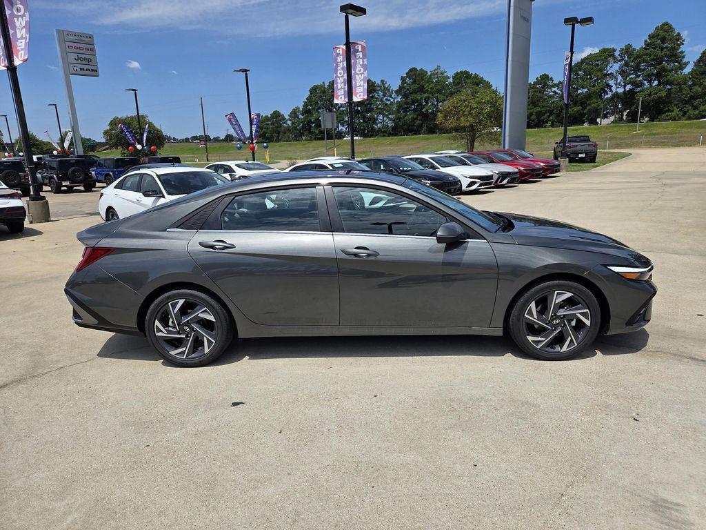 new 2025 Hyundai Elantra car, priced at $28,020