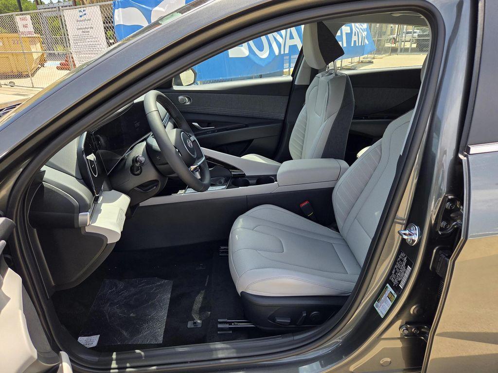 new 2025 Hyundai Elantra car, priced at $28,020