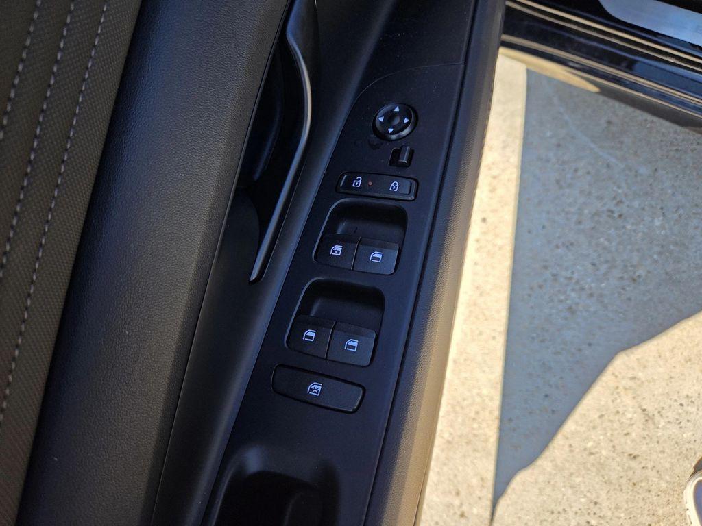 new 2025 Hyundai Elantra car, priced at $25,495