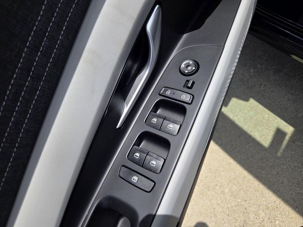 new 2025 Hyundai Elantra car, priced at $28,020