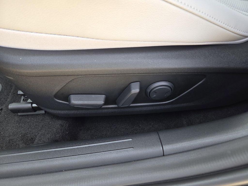 new 2025 Hyundai Elantra car, priced at $28,020