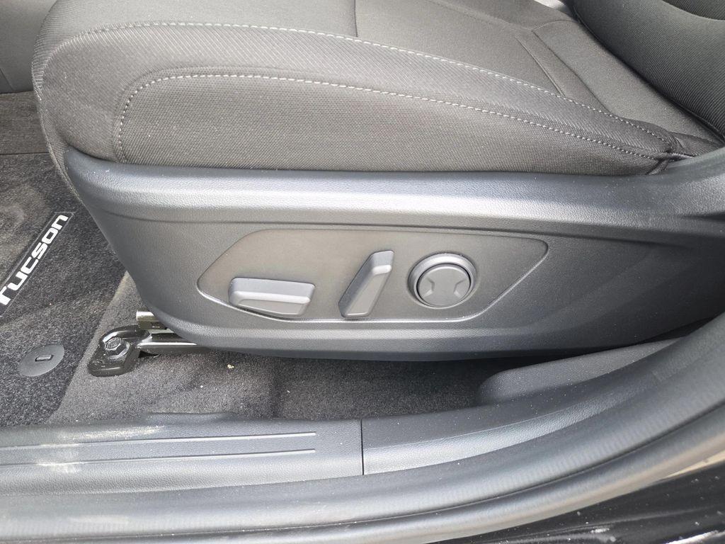 new 2026 Hyundai Tucson car, priced at $33,205