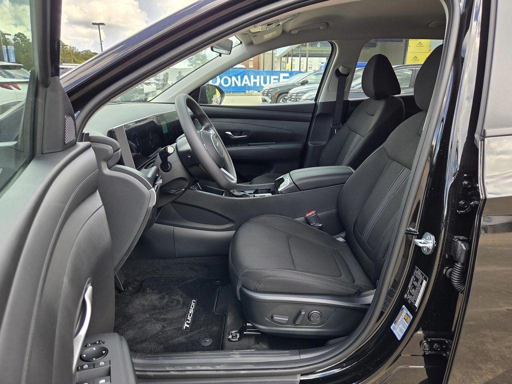 new 2026 Hyundai Tucson car, priced at $33,205