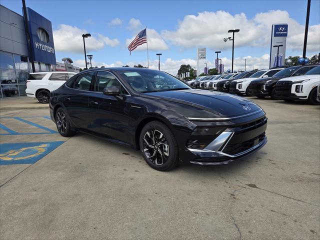 new 2025 Hyundai Sonata car, priced at $30,610