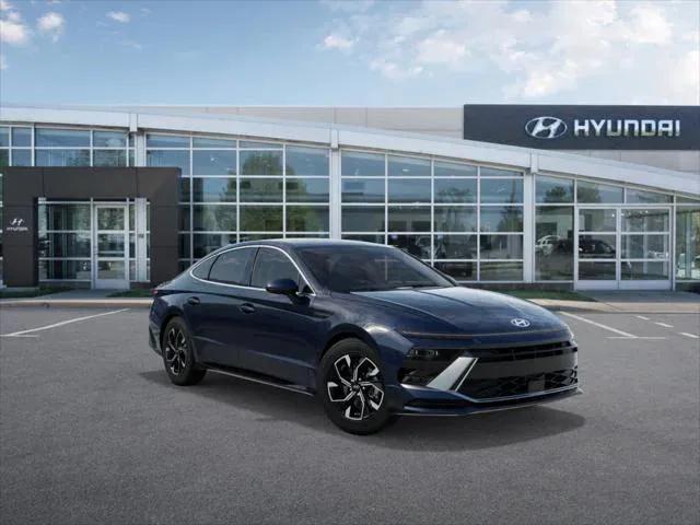 new 2025 Hyundai Sonata car, priced at $30,610