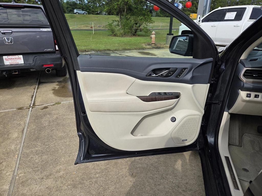 used 2021 GMC Acadia car, priced at $28,880