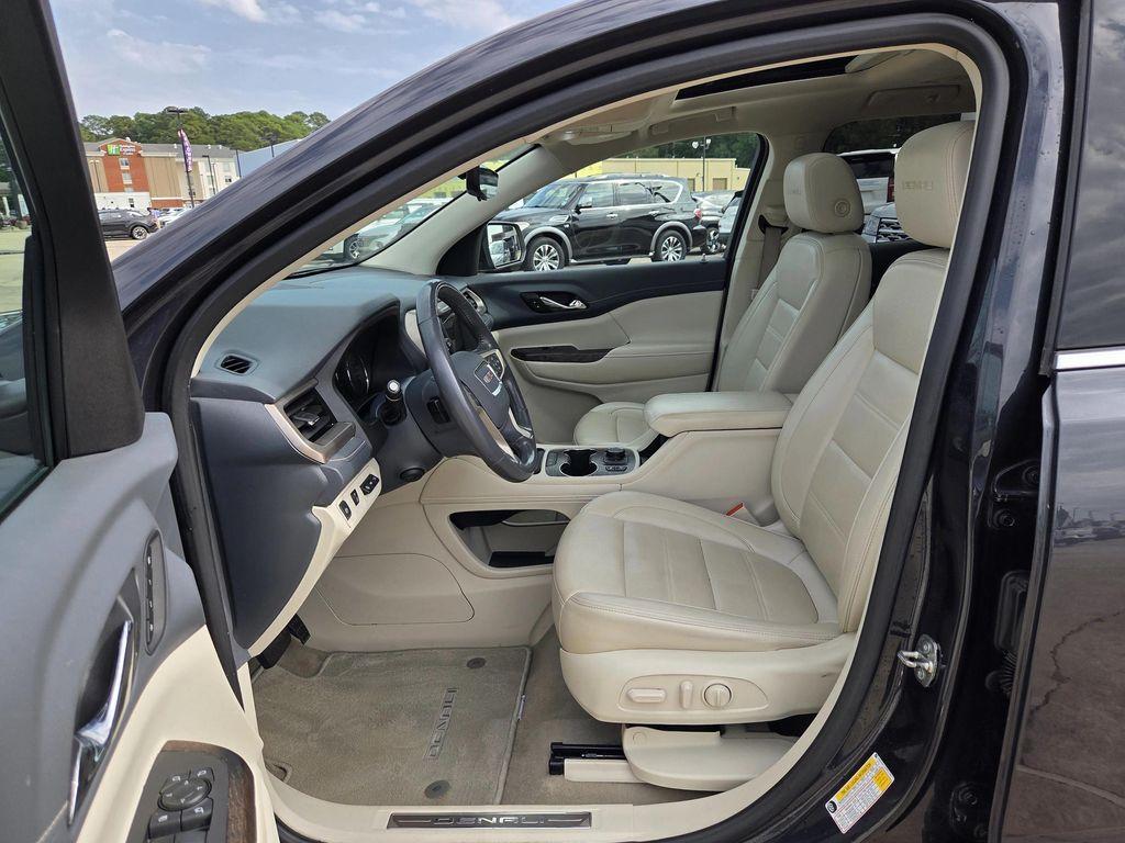 used 2021 GMC Acadia car, priced at $28,880