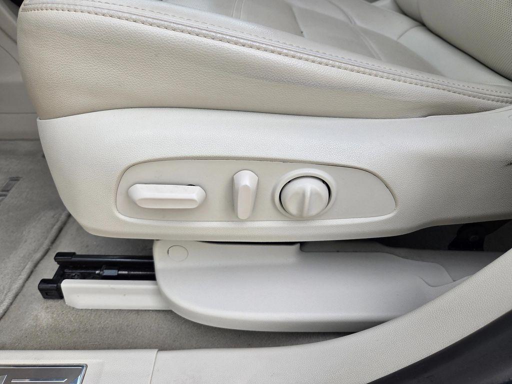 used 2021 GMC Acadia car, priced at $28,880