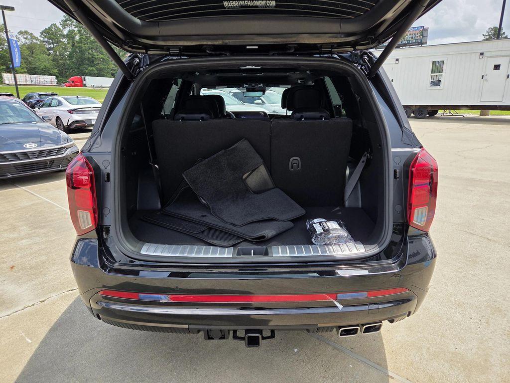 new 2025 Hyundai Palisade car, priced at $57,820
