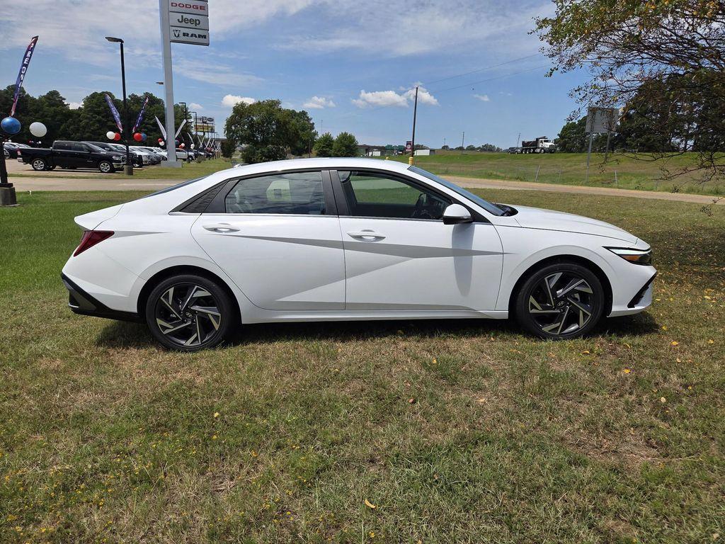 new 2025 Hyundai Elantra car, priced at $28,020