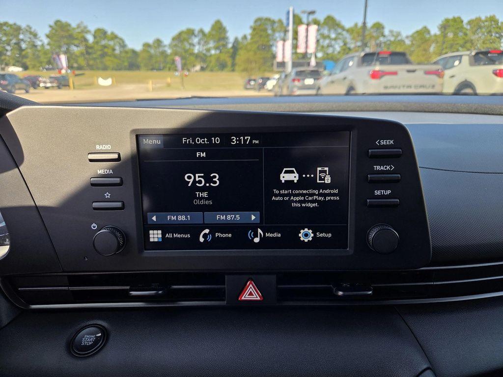 new 2025 Hyundai Elantra car, priced at $25,625