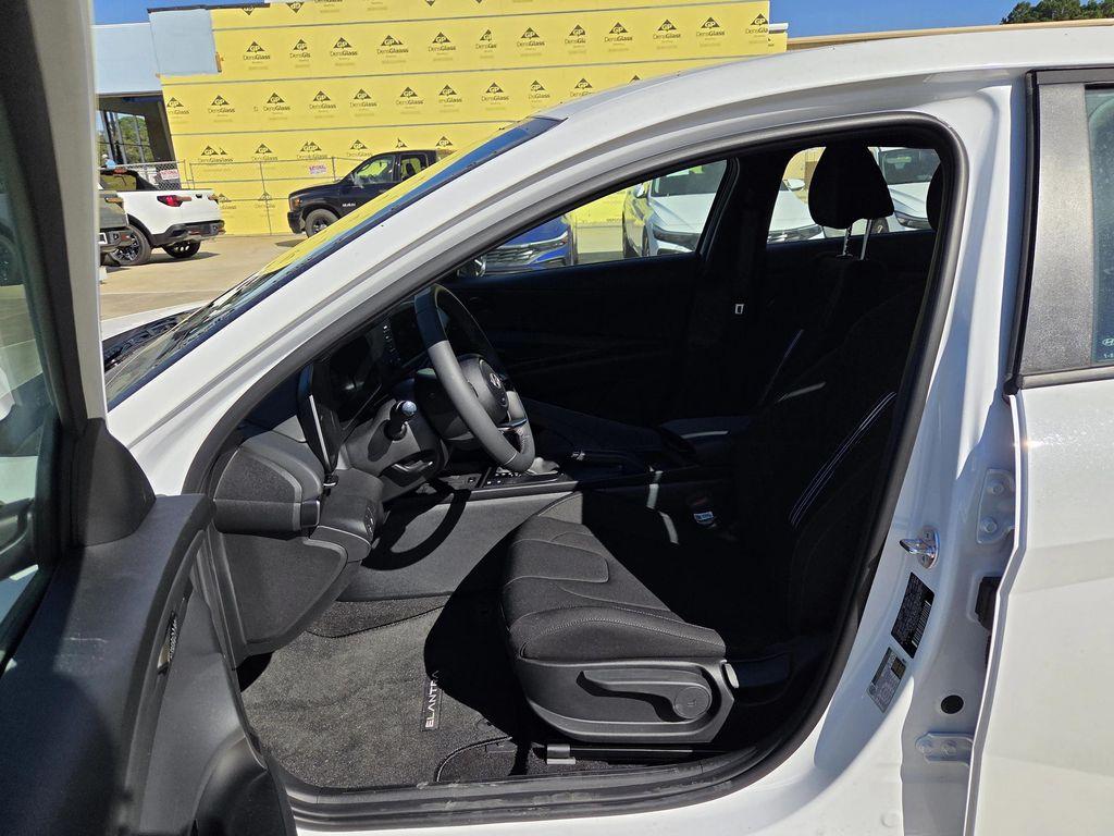 new 2025 Hyundai Elantra car, priced at $25,625