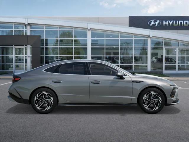 new 2025 Hyundai Sonata car, priced at $32,145