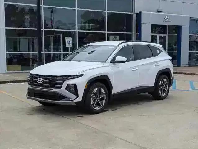 new 2025 Hyundai Tucson car, priced at $33,925