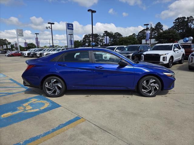 new 2025 Hyundai Elantra car, priced at $30,275
