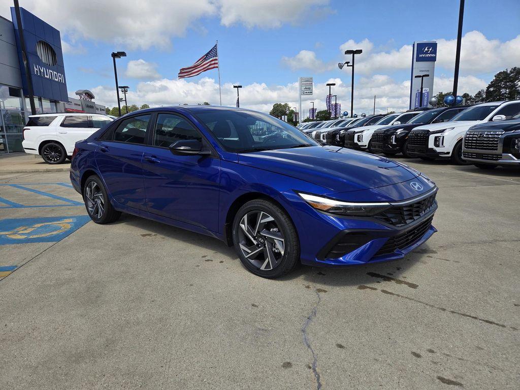 new 2025 Hyundai Elantra car, priced at $29,275
