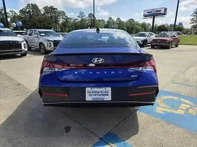 new 2025 Hyundai Elantra car, priced at $30,275