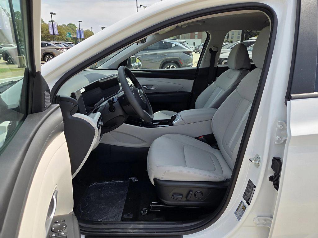 new 2026 Hyundai Tucson car, priced at $32,545