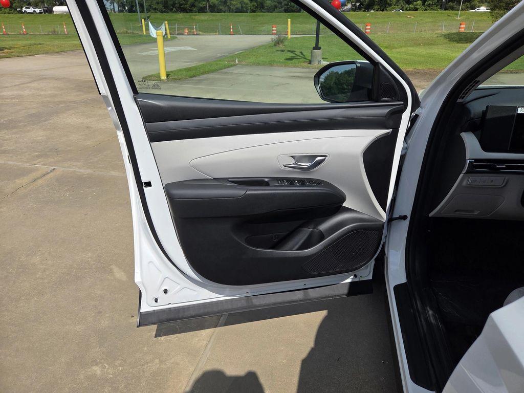 new 2026 Hyundai Tucson car, priced at $32,545