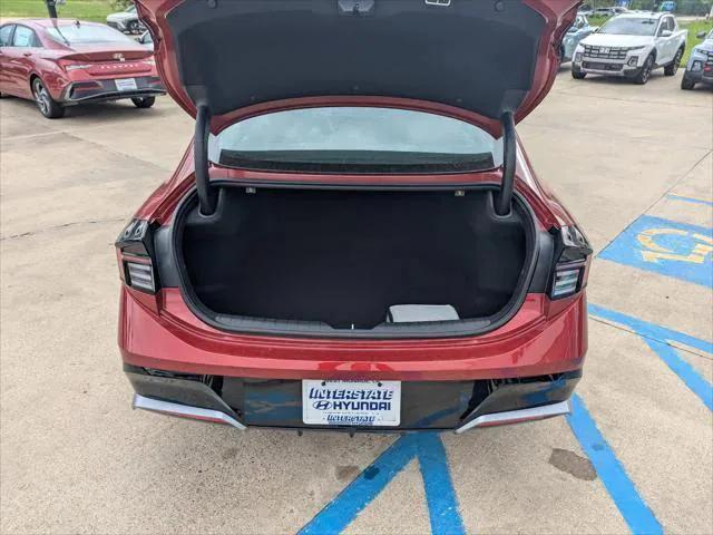 new 2025 Hyundai Sonata Hybrid car, priced at $40,295