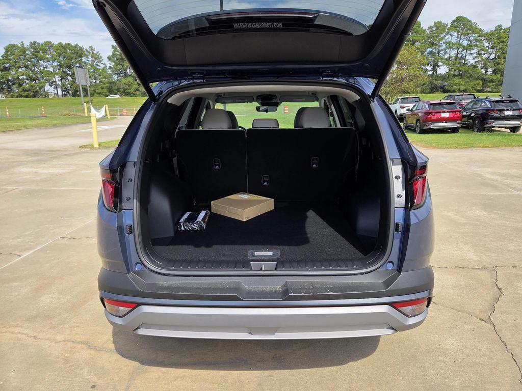 new 2026 Hyundai Tucson car, priced at $32,045