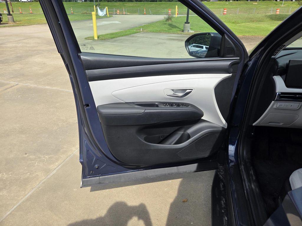 new 2026 Hyundai Tucson car, priced at $32,045