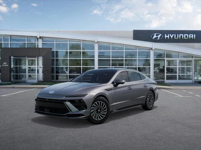 new 2025 Hyundai Sonata Hybrid car, priced at $39,005