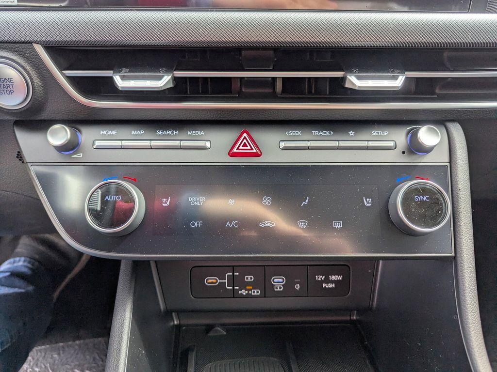 new 2025 Hyundai Sonata Hybrid car, priced at $32,345