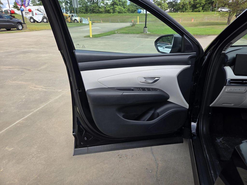 new 2026 Hyundai Tucson car, priced at $32,940