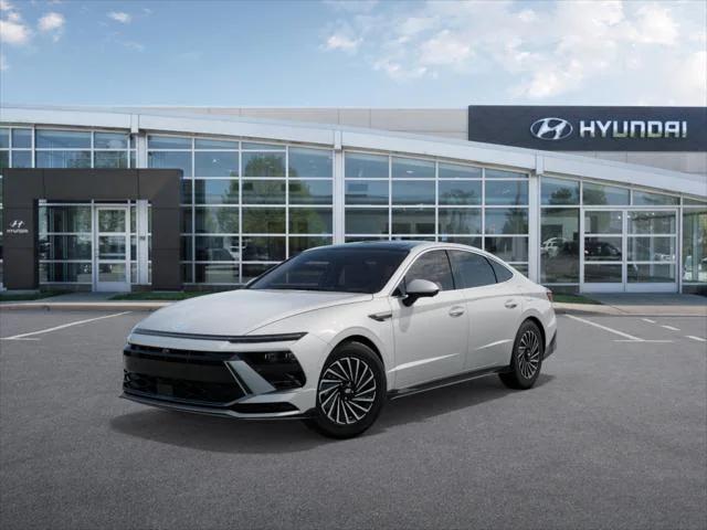 new 2025 Hyundai Sonata Hybrid car, priced at $39,295