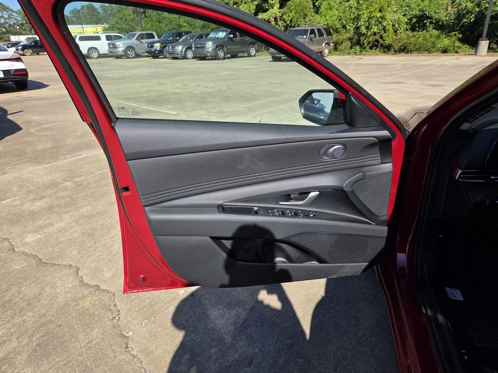 new 2025 Hyundai Elantra car, priced at $28,595